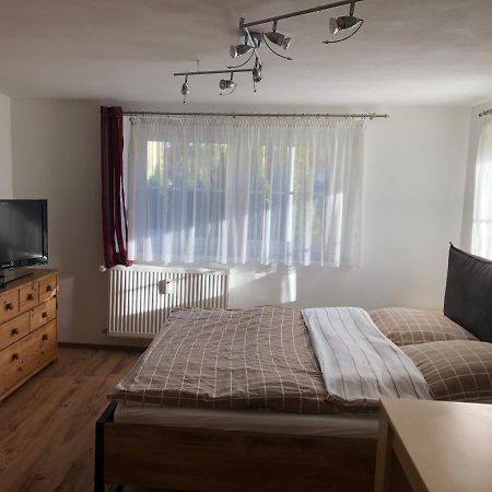 Guest Appartements Mit 2 Getrennten Schlafzimmern Fuer 4 Personen 24H Check In Άαλεν Εξωτερικό φωτογραφία