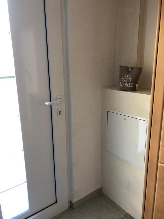 Guest Appartements Mit 2 Getrennten Schlafzimmern Fuer 4 Personen 24H Check In Άαλεν Εξωτερικό φωτογραφία