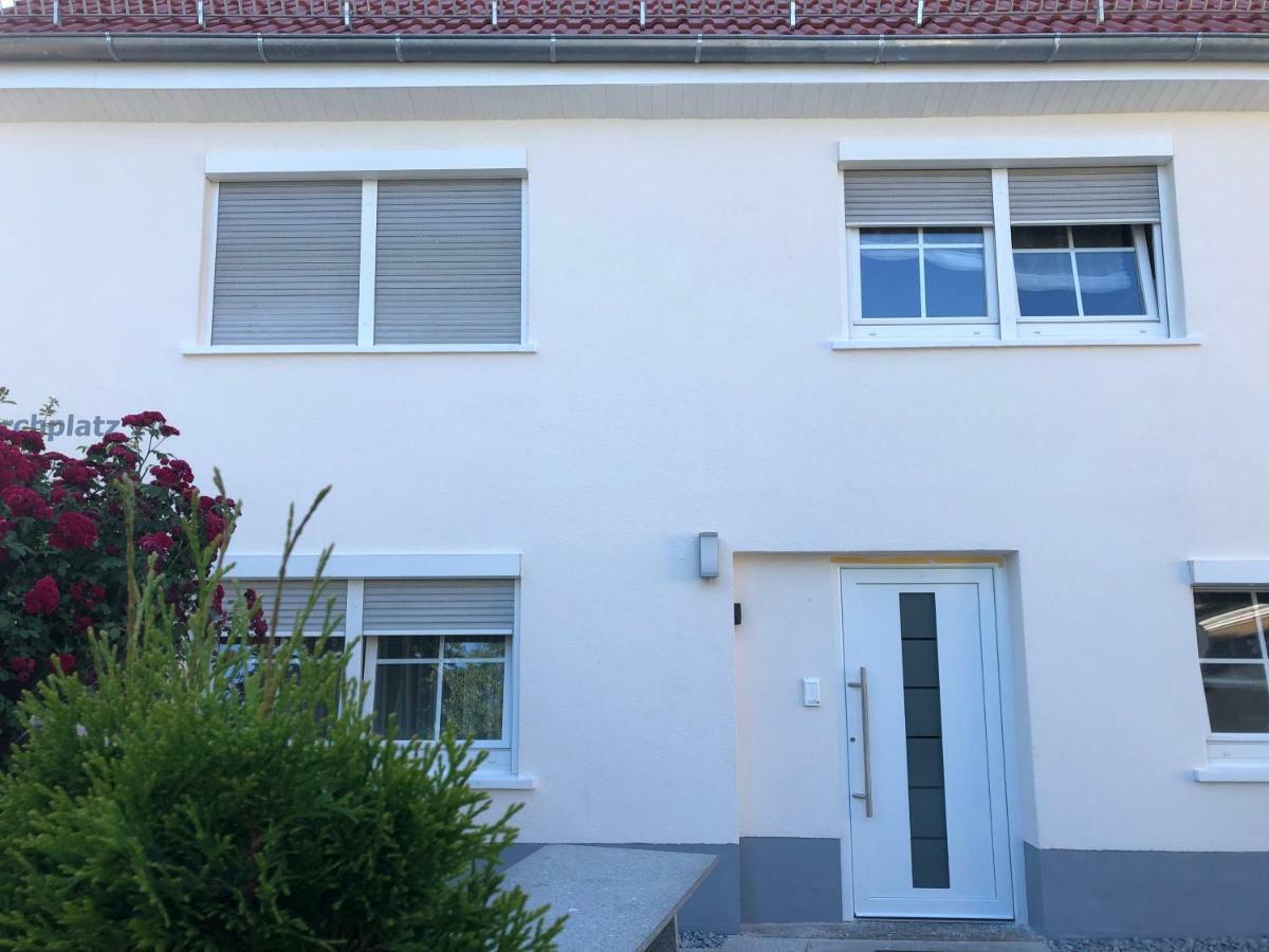 Guest Appartements Mit 2 Getrennten Schlafzimmern Fuer 4 Personen 24H Check In Άαλεν Εξωτερικό φωτογραφία