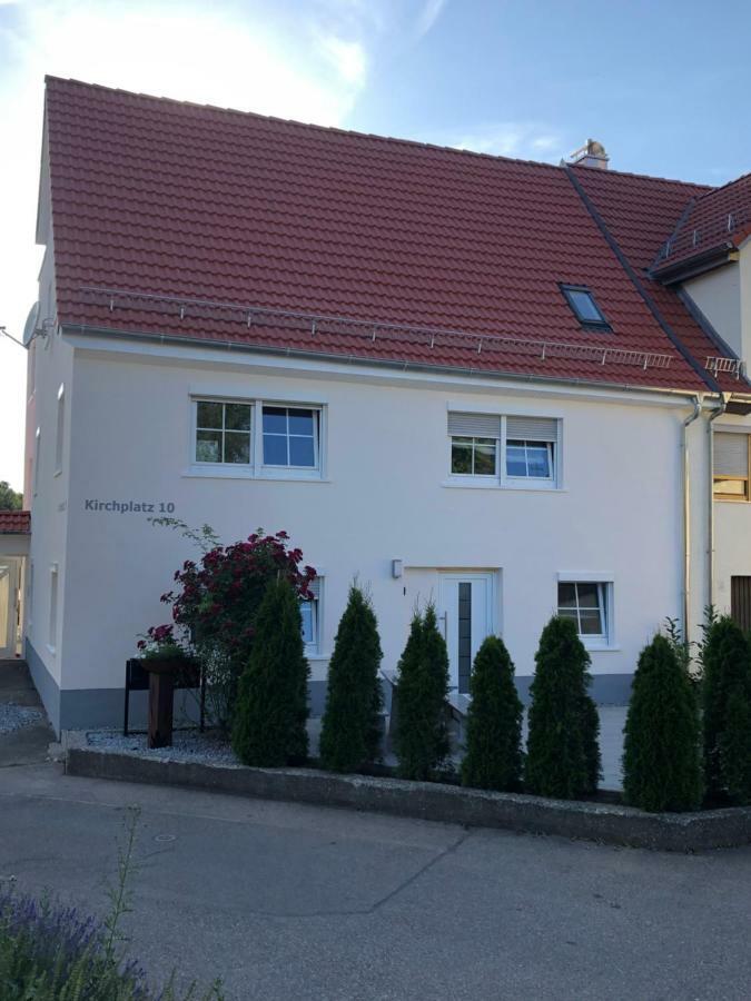 Guest Appartements Mit 2 Getrennten Schlafzimmern Fuer 4 Personen 24H Check In Άαλεν Εξωτερικό φωτογραφία
